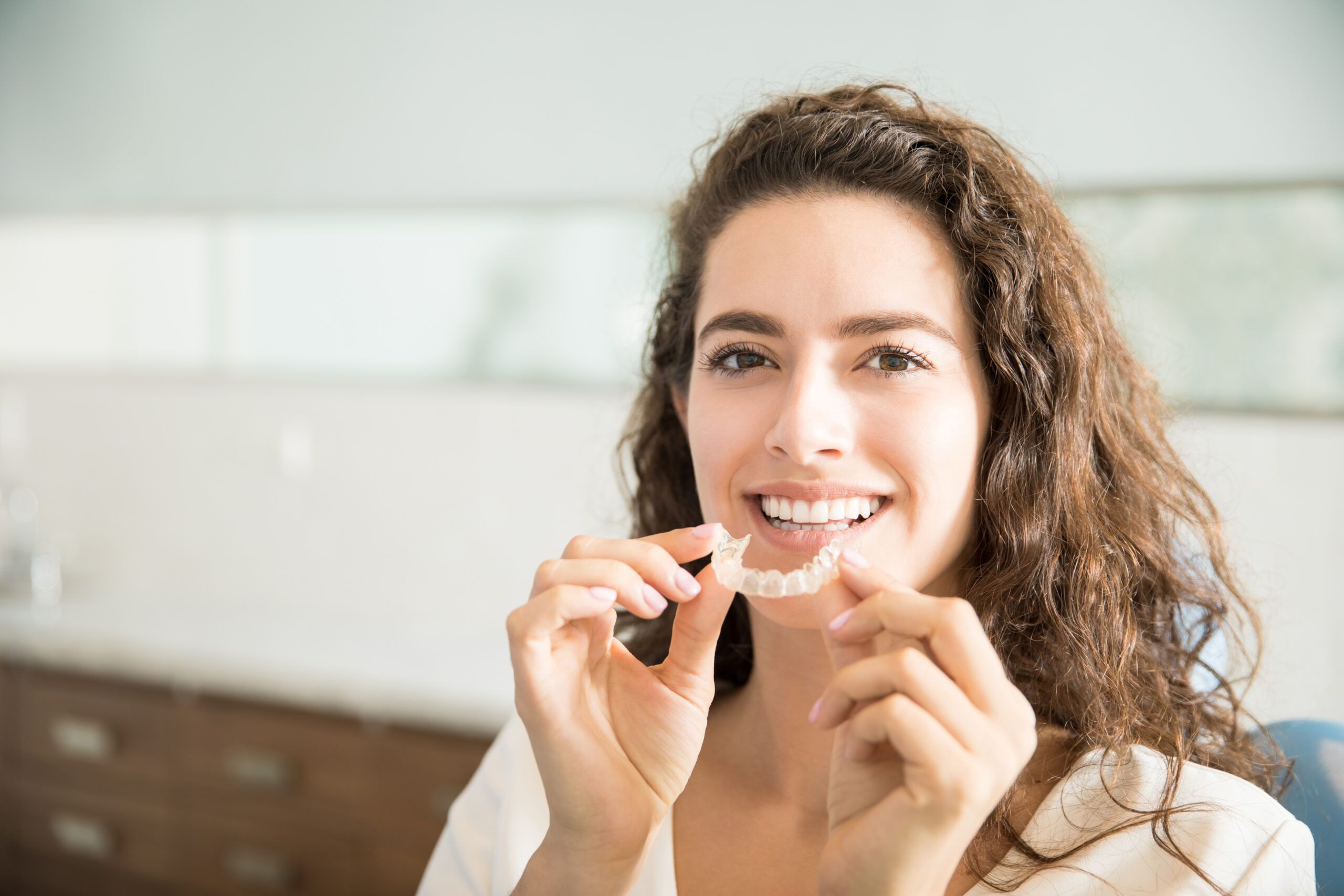 Aligner Therapie mit Invisalign